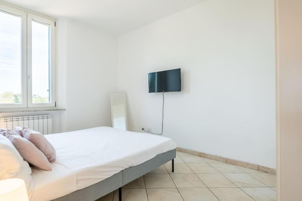 -Villa Emily- Parking, Garden & Wi-Fi بيزا المظهر الخارجي الصورة