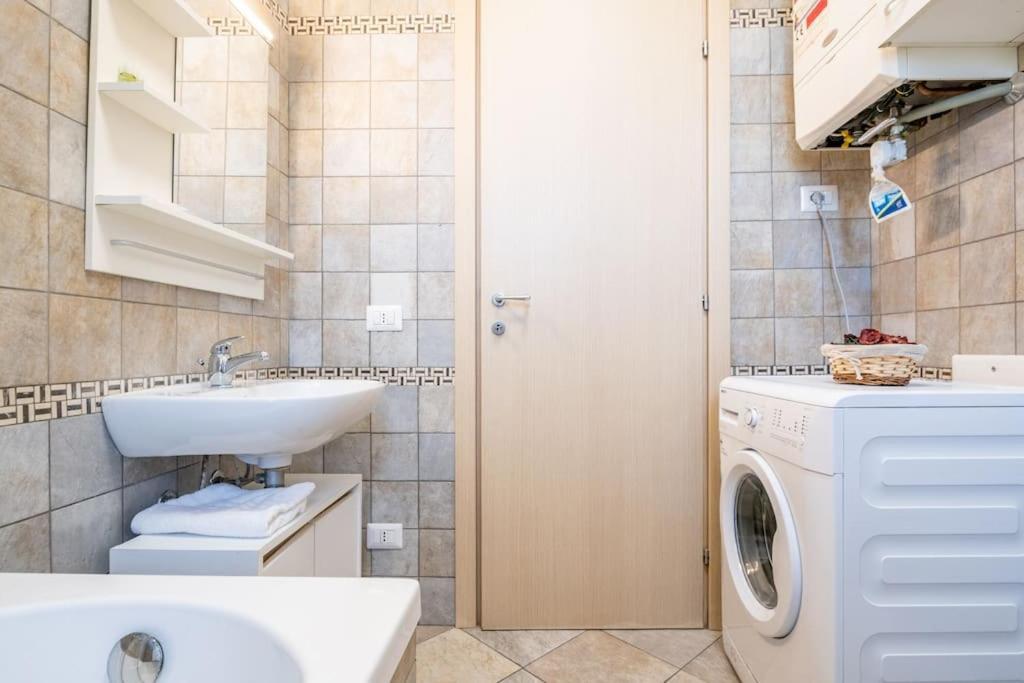 -Villa Emily- Parking, Garden & Wi-Fi بيزا المظهر الخارجي الصورة